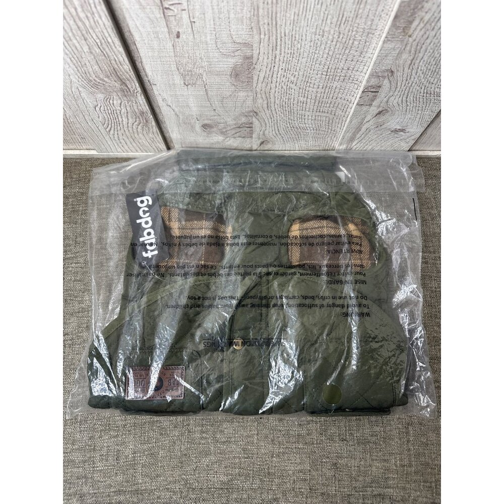 Fab Dog Outerwear Olive Quilted Barn Coat Lined Jacket For Dogs Size 16 Winter - Picture 7 of 7